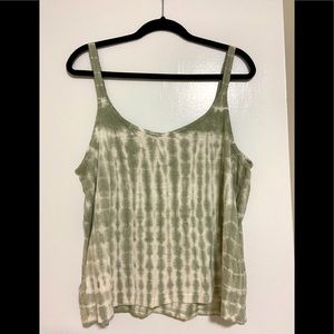 Green tie-dye tank top